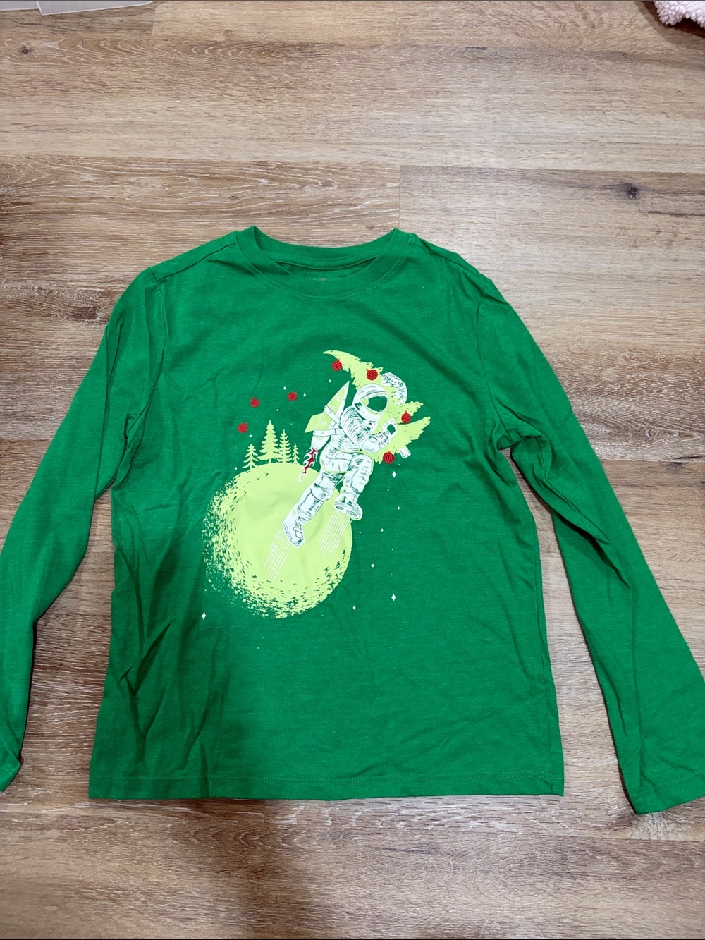 Green Astronaut Graphic Long-Sleeve Tee - Kids Christmas long sleeve
